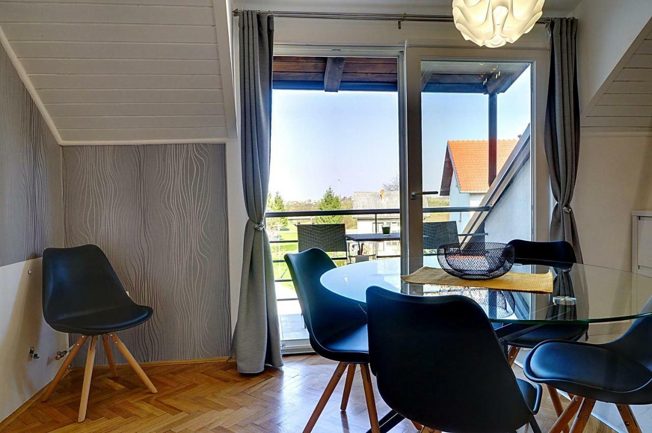 Apartman Studio Sonas 3 With Free Private Parking Karlovac Exterior foto